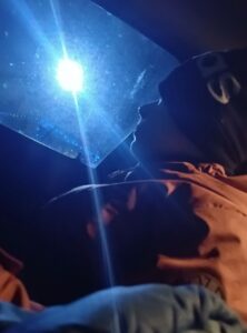 Релокація дитини після руйнування житла. 30 Груденя 2025 року.
"Мама, А Як же ж ялинка? Ми ж тільки поставили...."